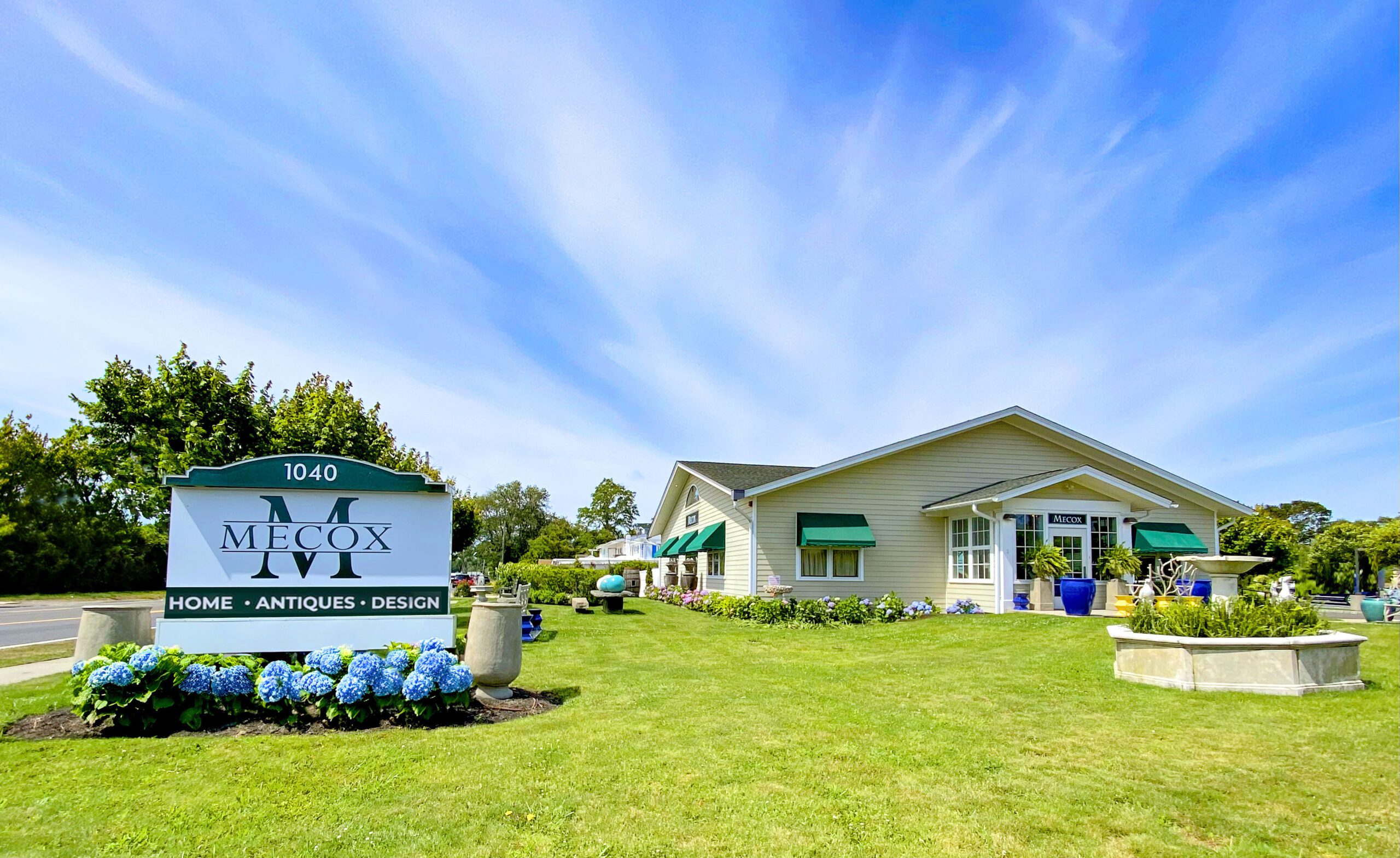 Mecox Hamptons Storefront